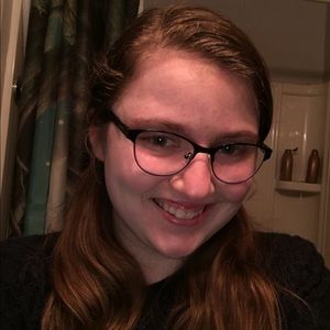 Meet your Posher, Francesca